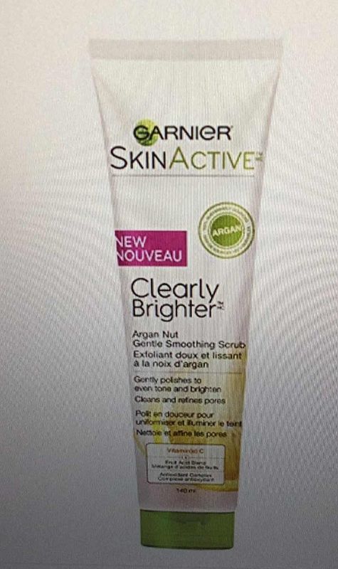 Photo 1 of GARNIER SKINACTIVE CLEARLY BRIGHTER ARGAN NUT EXFOLIATING CLEANSER 4.7 OZ SET OF 3