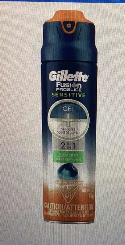 Photo 1 of GILLETTE FUSION PROGLIDE SENSITIVE GEL SET OF 3