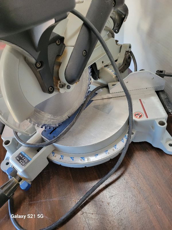 Photo 3 of DELTA MODEL 36-58 10" DUAL BEVEL MITER SAW