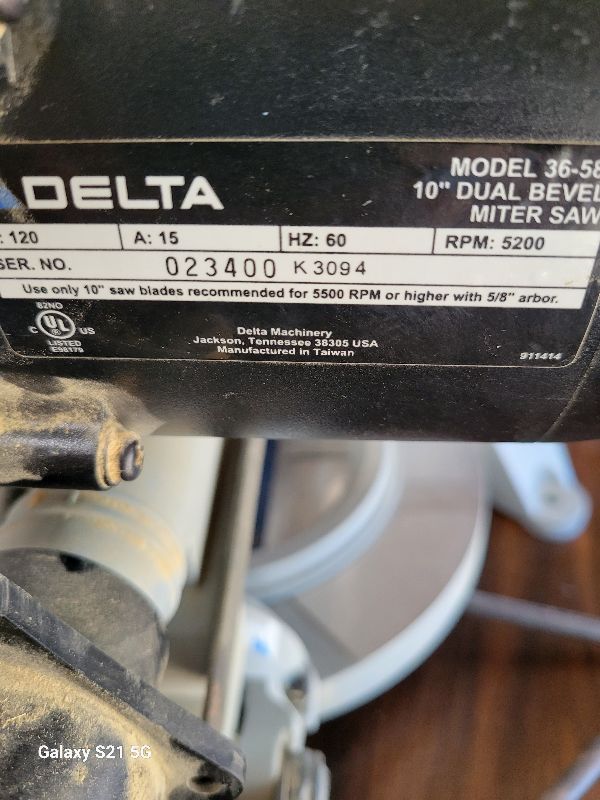 Photo 4 of DELTA MODEL 36-58 10" DUAL BEVEL MITER SAW