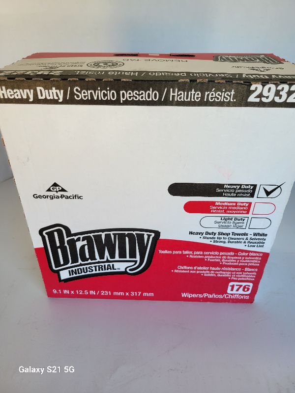 Photo 1 of BRAWNY HEAVY DUTY SHOP TOWELS 176 COUNT 9' X 12.5"