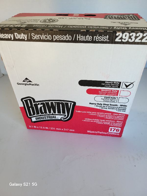 Photo 1 of BRAWNY HEAVY DUTY SHOP TOWELS 176 COUNT 9' X 12.5"