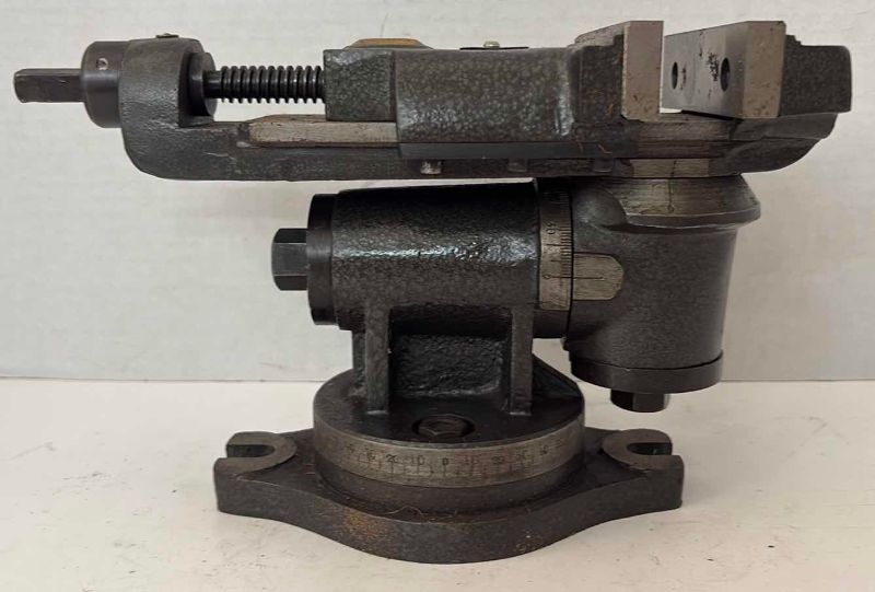 Photo 1 of APEX GRINDING VISE 4”