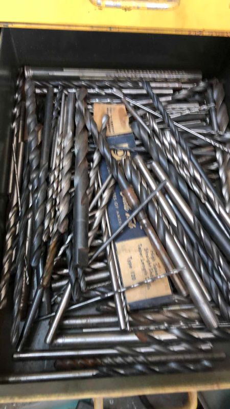 Photo 1 of 2 TRAYS OF DRILL BITS