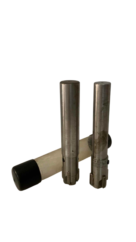 Photo 1 of 2 CYLINDRICAL SHANKS