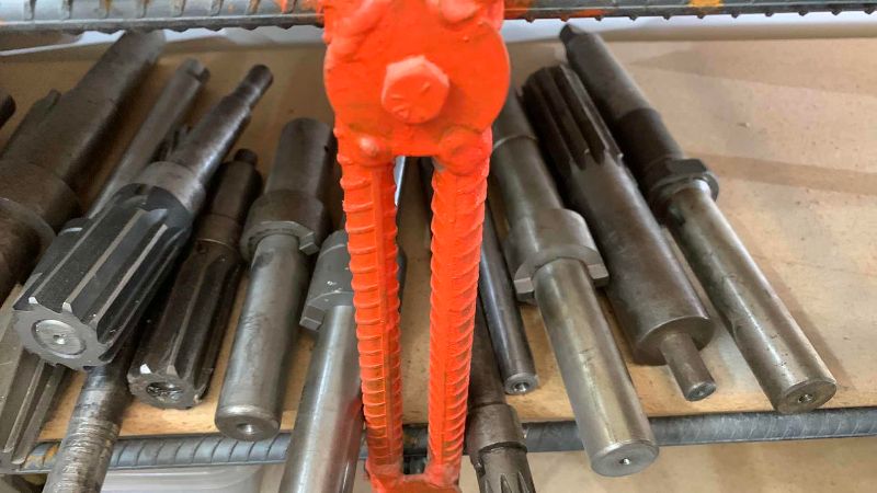 Photo 1 of ASSORTED SPLINE SHAFTS