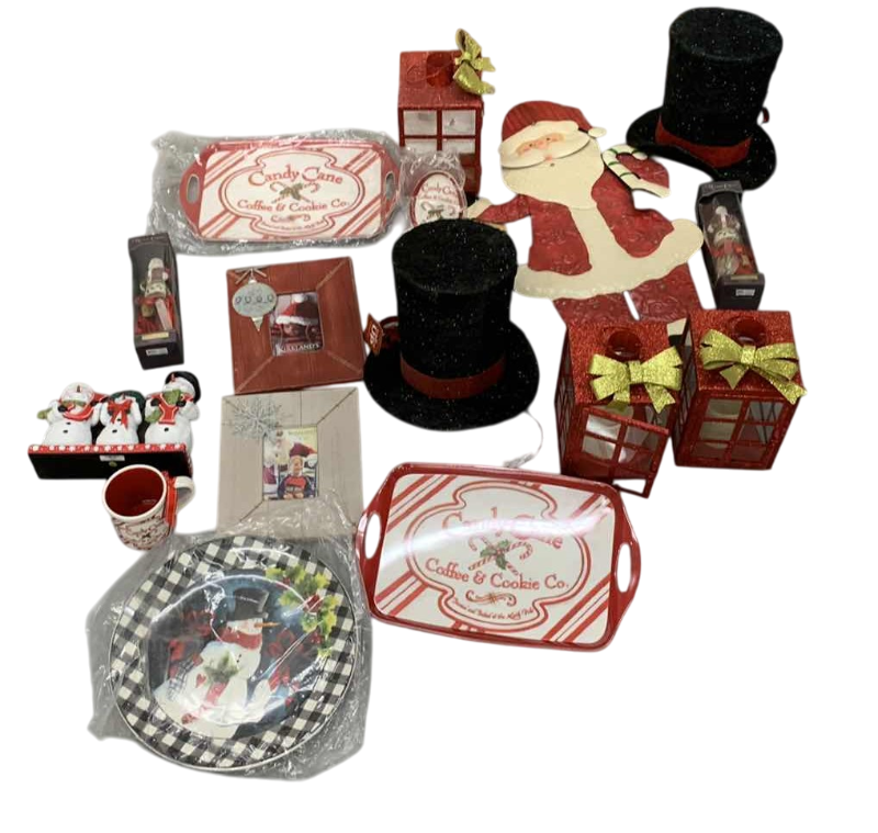 Photo 1 of CHRISTMAS DECORATIONS