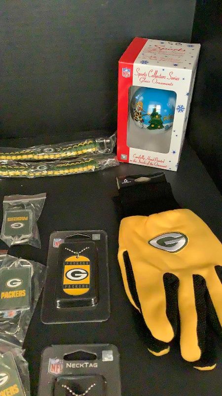 Photo 2 of NFL FAN PACK PACKERS