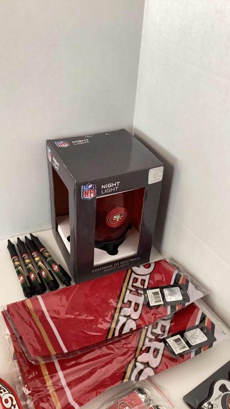 Photo 3 of NFL FAN PACK 49ERS