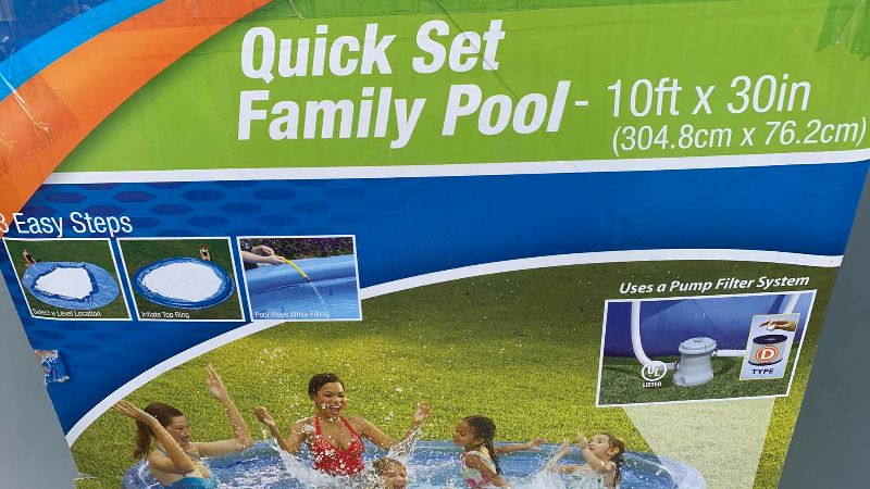 Photo 2 of QUICK SET FAMILY POOL 10 FOOT X 30”