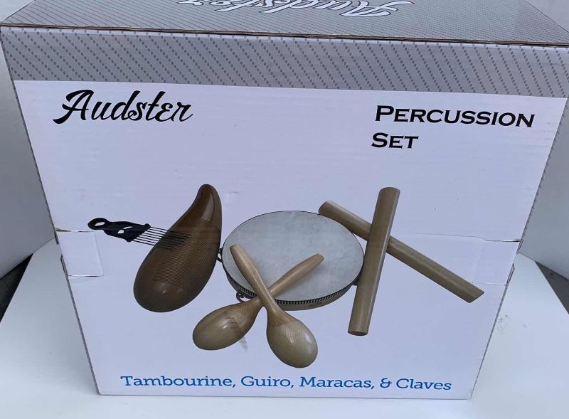 Photo 3 of AUDSTER PERCUSSION SET