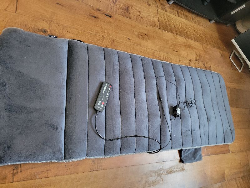Photo 1 of MASSAGE CHAIR WITH HEAT PAD