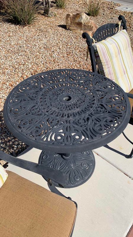 Photo 1 of METAL PATIO SET