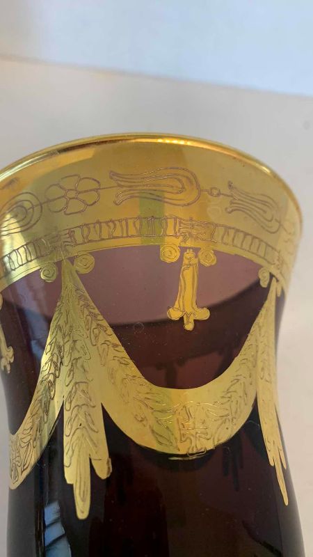 Photo 1 of  ARTE ITALICA MEDICI-RUBY CRYSTAL & 24K GOLD ACCENT WINE GLASS