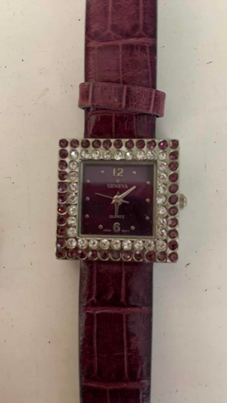 Photo 1 of 4-LADIES FASHION WATCHES