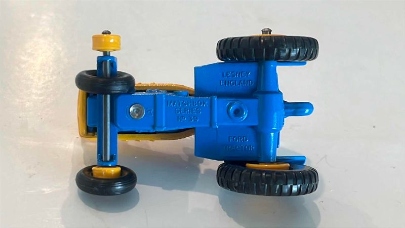 Photo 1 of VINTAGE MATCHBOX SERIES NO. 39 FORD TRACTOR