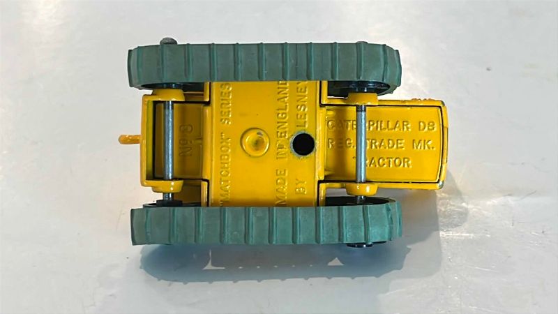 Photo 1 of VINTAGE MATCHBOX SERIES NO. 8 SNOW TRAC MADE IN ENGLAND