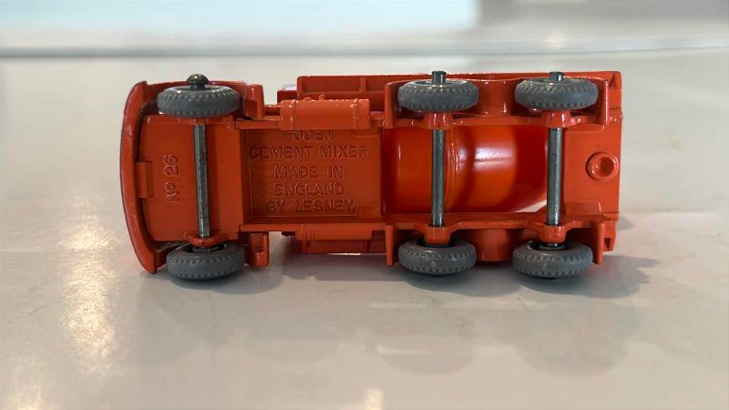 Photo 1 of VINTAGE MATCHBOX SERIES NO. 20 FODEN CEMENT MIXER MADE IN ENGLAND
