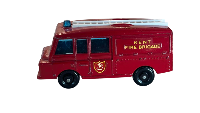 Photo 1 of VINTAGE MATCHBOX SERIES NO. 57 LAND ROVER FIRE TRUCK MADE IN ENGLAND