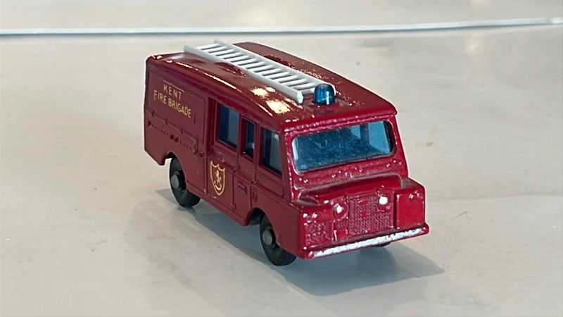 Photo 1 of VINTAGE MATCHBOX SERIES NO. 57 LAND ROVER FIRE TRUCK MADE IN ENGLAND