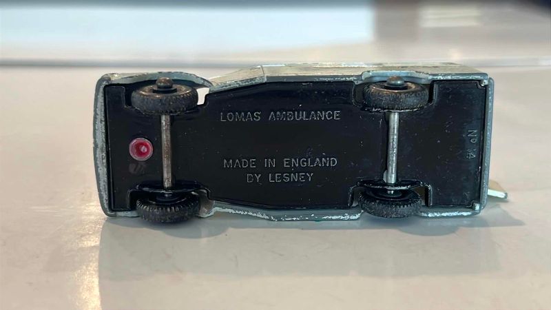 Photo 1 of VINTAGE MATCHBOX SERIES NO. 14 LOMAS AMBULANCE MADE IN ENGLAND