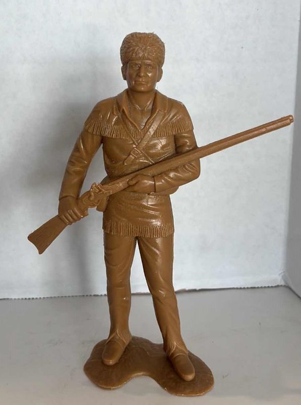 Photo 1 of VINTAGE MARX TANK TOY 1964 DANIEL BOONE FRONTIERSMEN