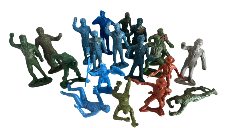 Photo 1 of VINTAGE MARX PLASTIC  SOLDIERS