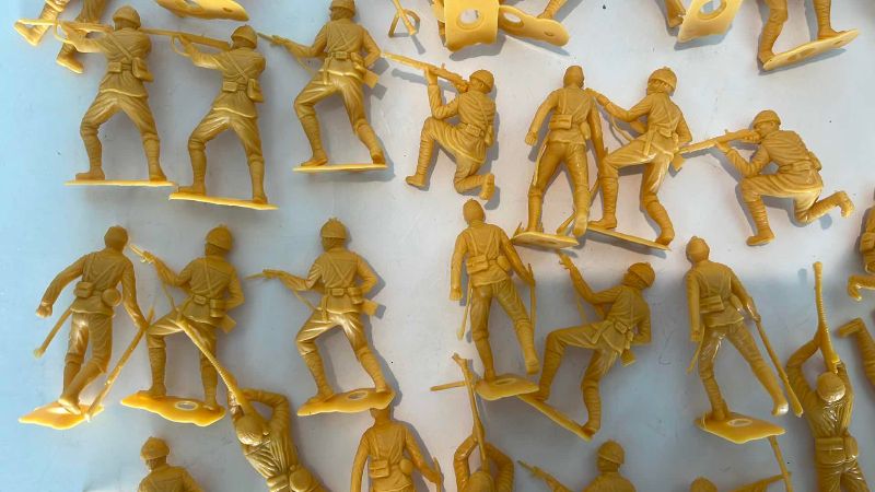 Photo 1 of VINTAGE LOUIS MARX TOYS WWII IMPERIAL JAPANESE ARMY