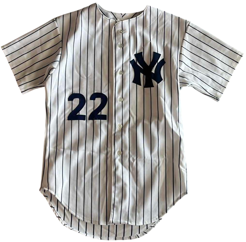 Photo 1 of NEW YORK YANKEES JERSEY SIZE LARGE