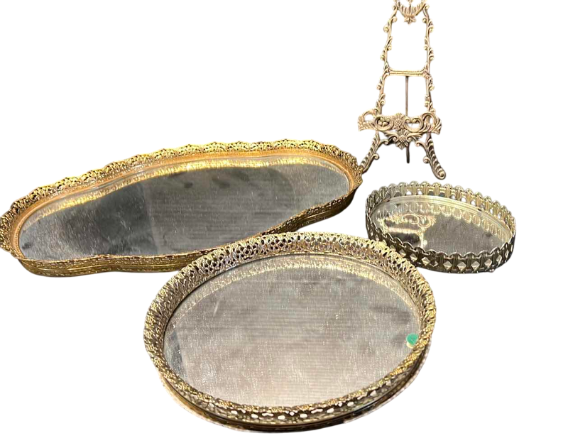 Photo 1 of VINTAGE MIRRORED BUREAU JEWELRY TRAY