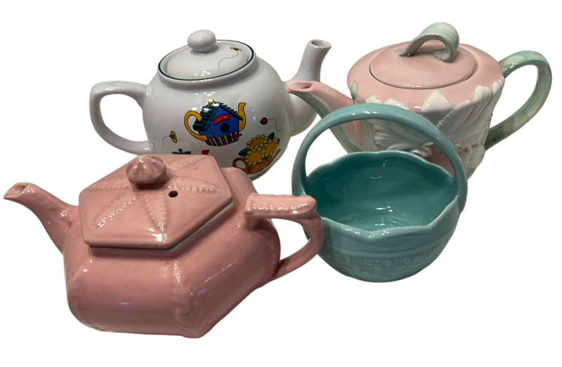 Photo 1 of TEAPOTS PORCELAIN