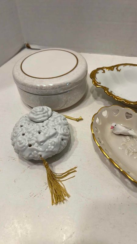 Photo 1 of VARIOUS JEWELRY CONTAINERS PORCELAIN COLLECTION