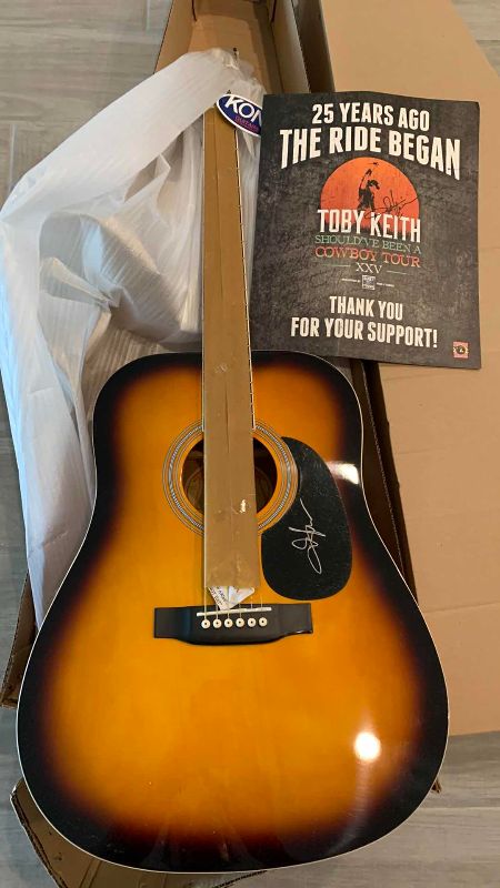 Photo 1 of TOBY KEITH "SHOULD HAVE BEEN A COWBOY" 2019 AUTOGRAPHED GUITAR AND TOUR ADVERTISEMENT