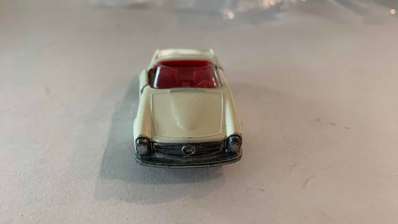 Photo 1 of VINTAGE MATCHBOX SERIES NO. 27 WHITE MERCEDES MADE IN ENGLAND