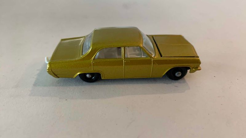 Photo 1 of VINTAGE MATCHBOX SERIES NO. 36 OPEL DIPLOMAT MADE IN ENGLAND