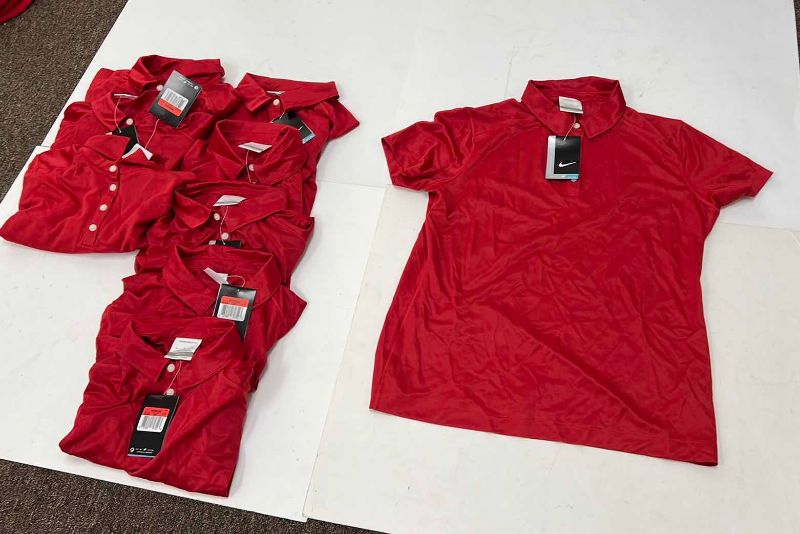 Photo 1 of 9 LARGE WOMEN RED NIKEGOLF DRY FIT SHIRTS