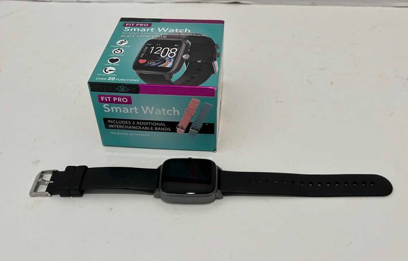 Photo 1 of SMART WATCH WITH 2 BANDS