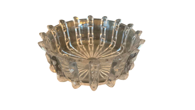 Photo 1 of VINTAGE 1893 IMPERIAL SMITHSONIAN INSTITUTE CRYSTAL BOWL 8 3/4”