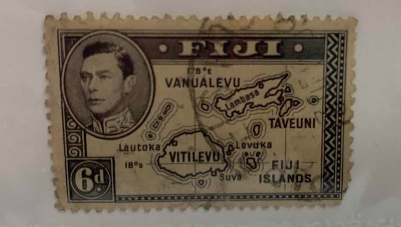 Photo 1 of VINTAGE 1940 FIJI ISLANDS STAMP