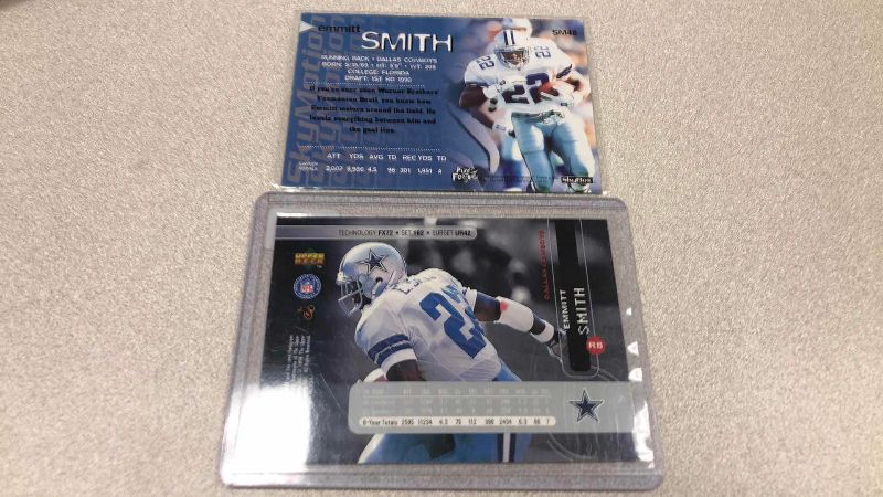Photo 1 of NFL FOOTBALL EMMIT SMITH CARDS MOTION CARD