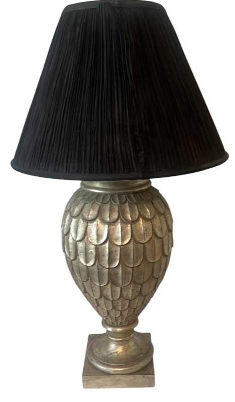 Photo 1 of LAMP BLACK AND GOLD 31”