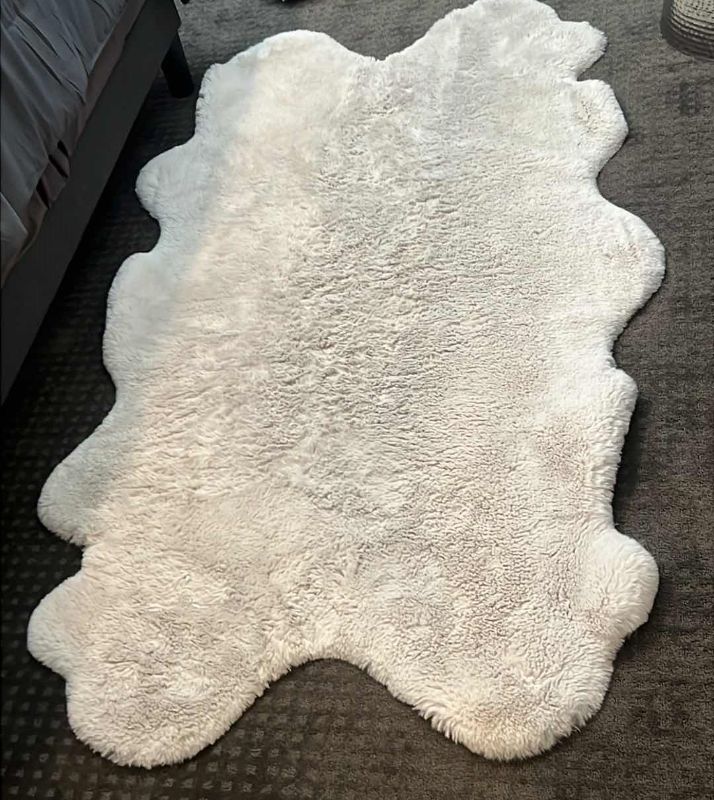 Photo 1 of 4 WHITE RUGS LARGEST 72” X 42”