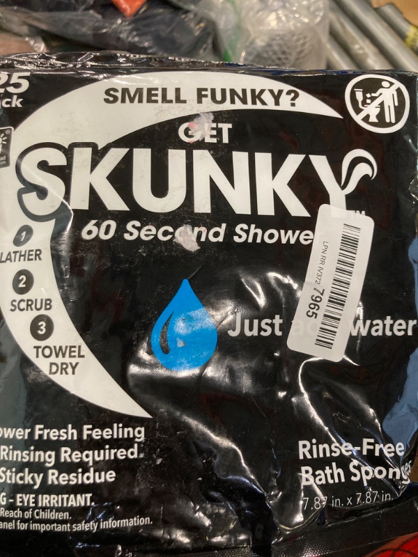 Photo 1 of 
Skunky XL 82% Larger Disposable Rinse-Free Bathing Sponge Wipes, AS-SEEN-ON-TV, Cleans Without a Shower, Just Add Water, Lather, Scrub & Dry with No Sticky Residue, Gym, Elder Care, Kids & More (1 PACK)