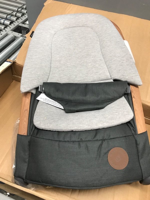 Photo 2 of Maxi-Cosi Kori 2-In-1 Rocker, Metro-Essential Graphite
