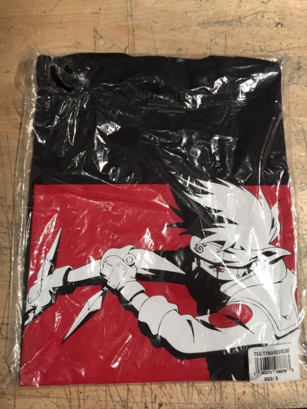 Photo 2 of Bioworld Kakashi Hatake Team 07 Manga Men's Black T-Shirt Tee Shirt (SIZE SMALL)
