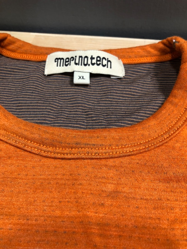 Photo 3 of Orange Merino.tech 100% Organic Merino Wool Lightweight Men's T-Shirt + Hiking Wool Socks
SIZE XL