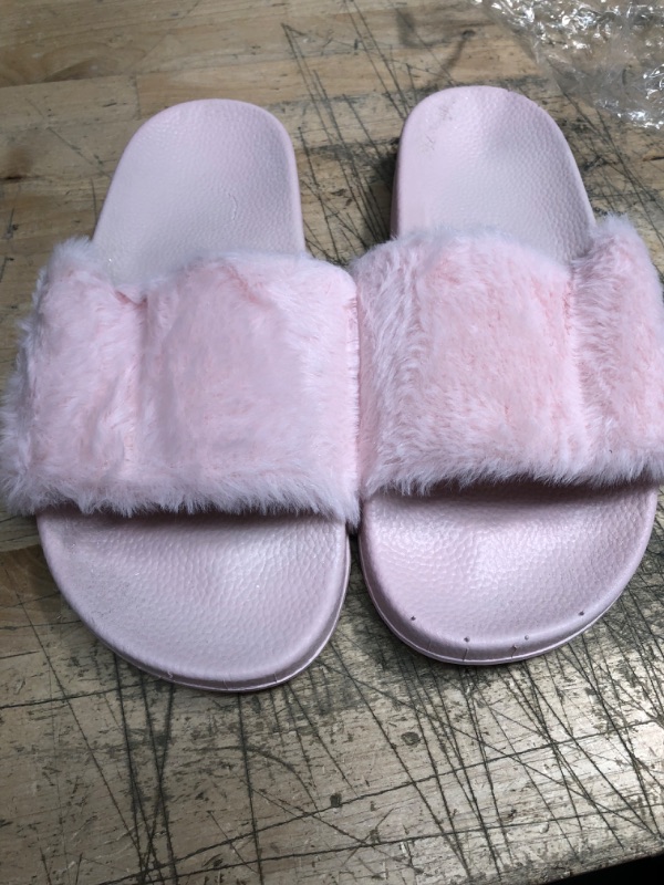 Photo 2 of 2 PAIRS FUNKYMONKEY Women's Slides Faux Fur Cute Fuzzy Slippers Comfort Flat Sandals
PRINTED SIZE 9
