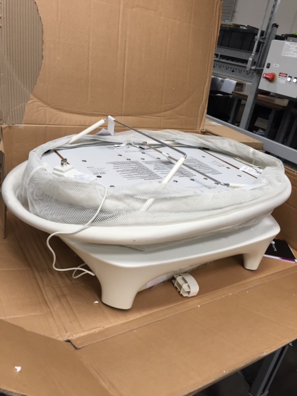 Photo 1 of 4moms mamaRoo sleep bassinet
