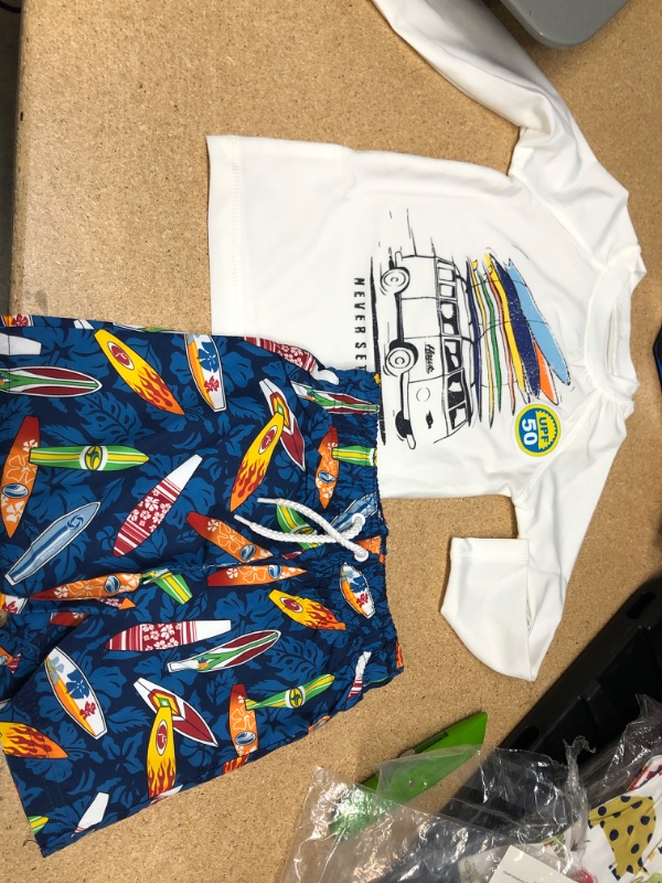 Photo 1 of Tony hawk boys 2 piece ls rash guard and swim trunk set- 3T