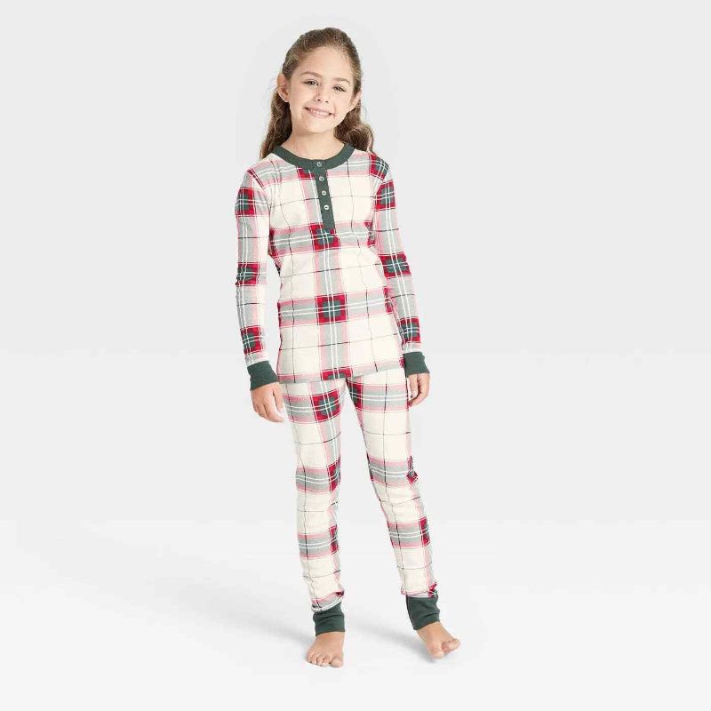 Photo 1 of Kids' Holiday Plaid 2pc Pajama Set Green Red - Hearth & Hand with Magnolia -size 10
